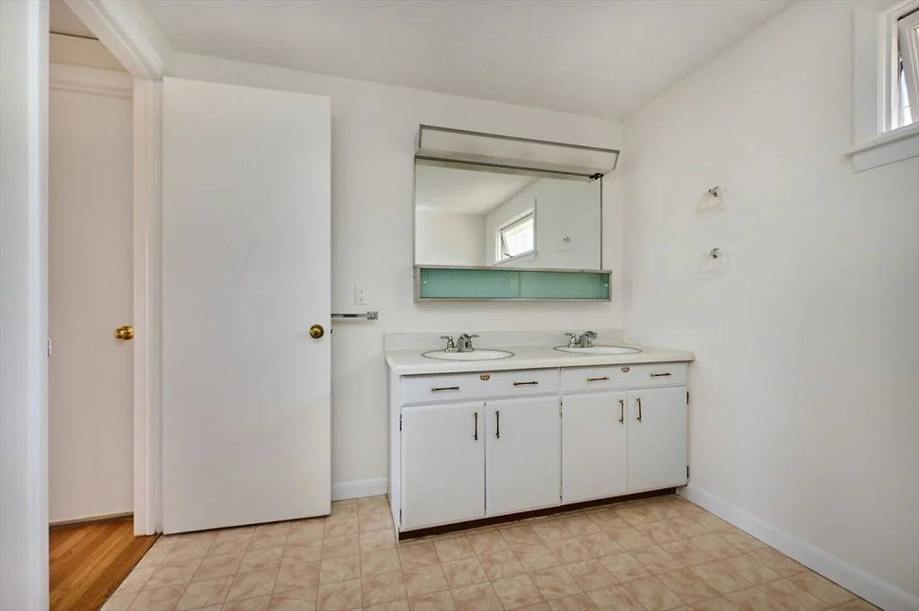 Photo of 278 Middle St