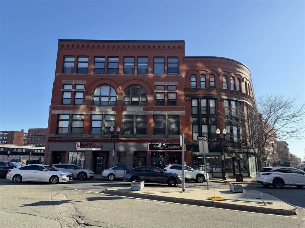 Photo of Unit 4A at 54 Central Sq
