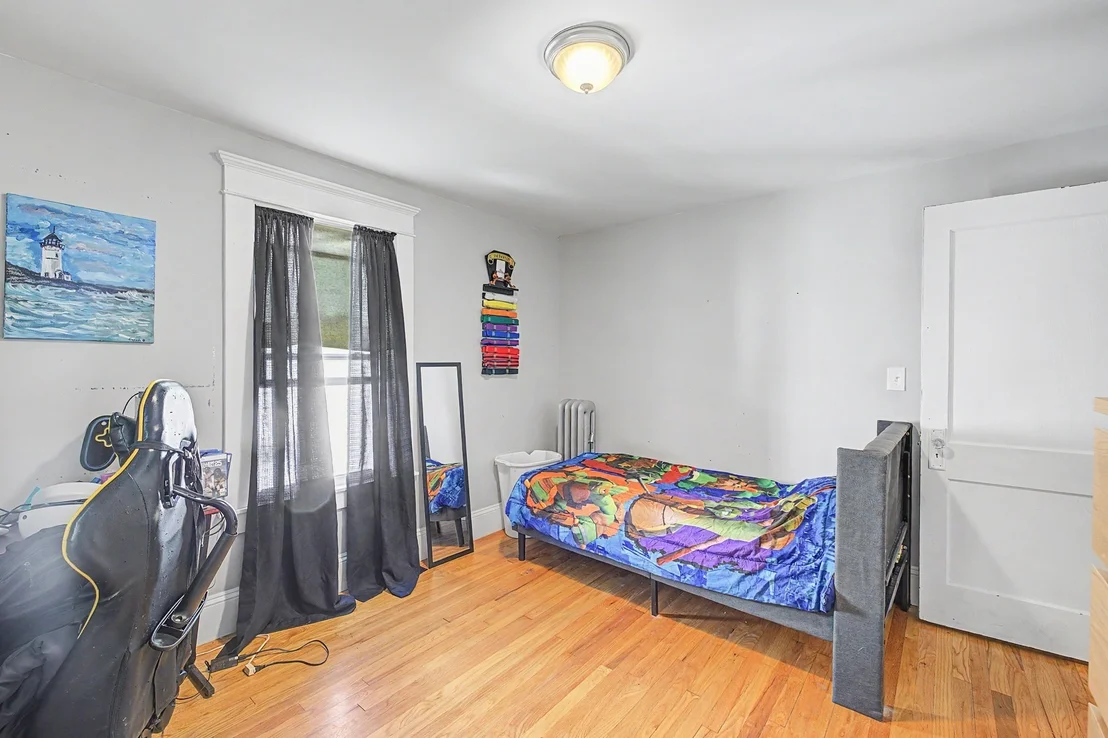 Photo of 419 Hillside Ave