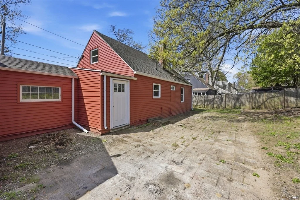 Photo of 118 Surrey Road