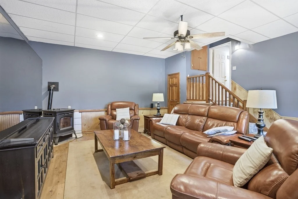Photo of 25 Thomas Pl