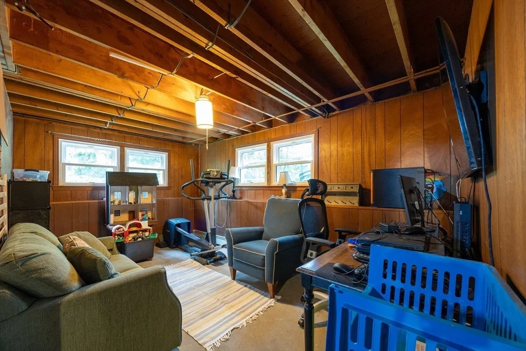 Photo of 18 Cobb Rd