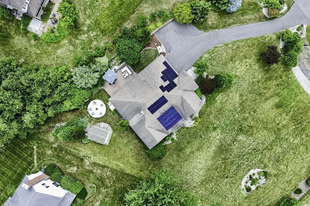 Photo of 27 Spring Hill Rd