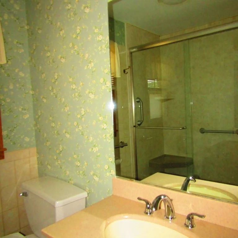 Photo of 33 Claire Avenue