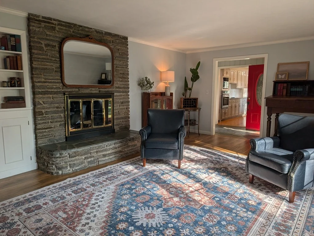 Photo of 37 Brookside Dr