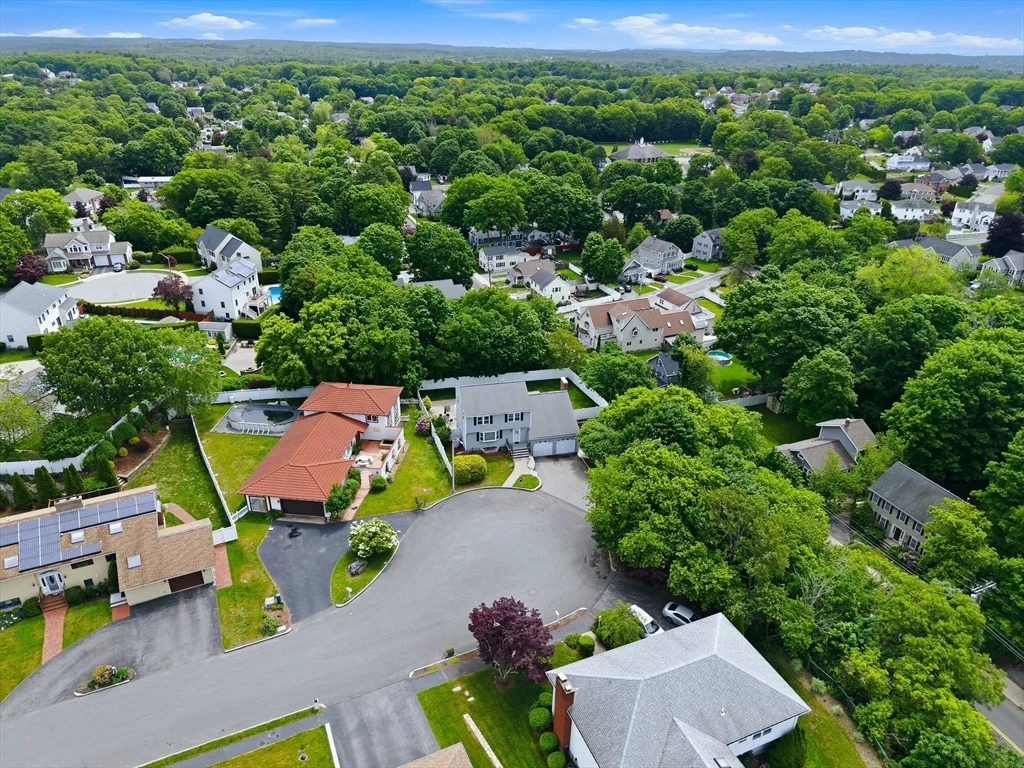 Photo of 12 Thomas Cir