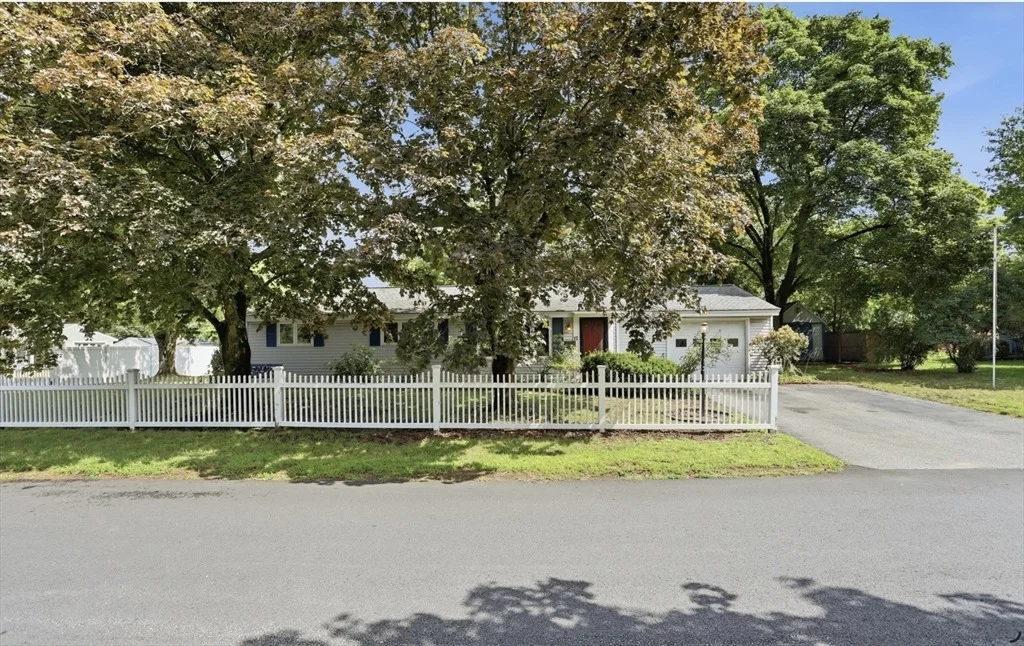 Photo of 15 Elm Court