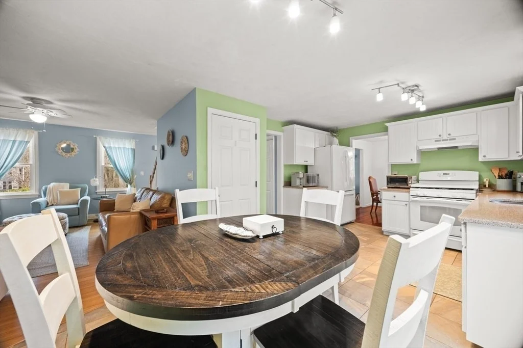Photo of 73 Elyse Rd