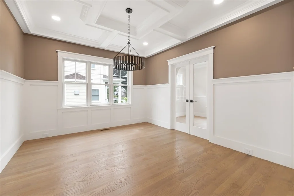 Photo of 54 Hawthorn Ave