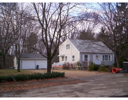 Photo of 6 Robin Circle