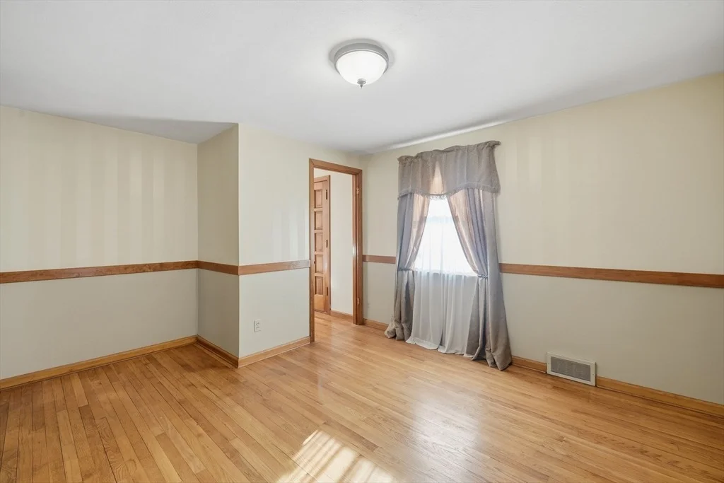 Photo of 80 Jean Dr.