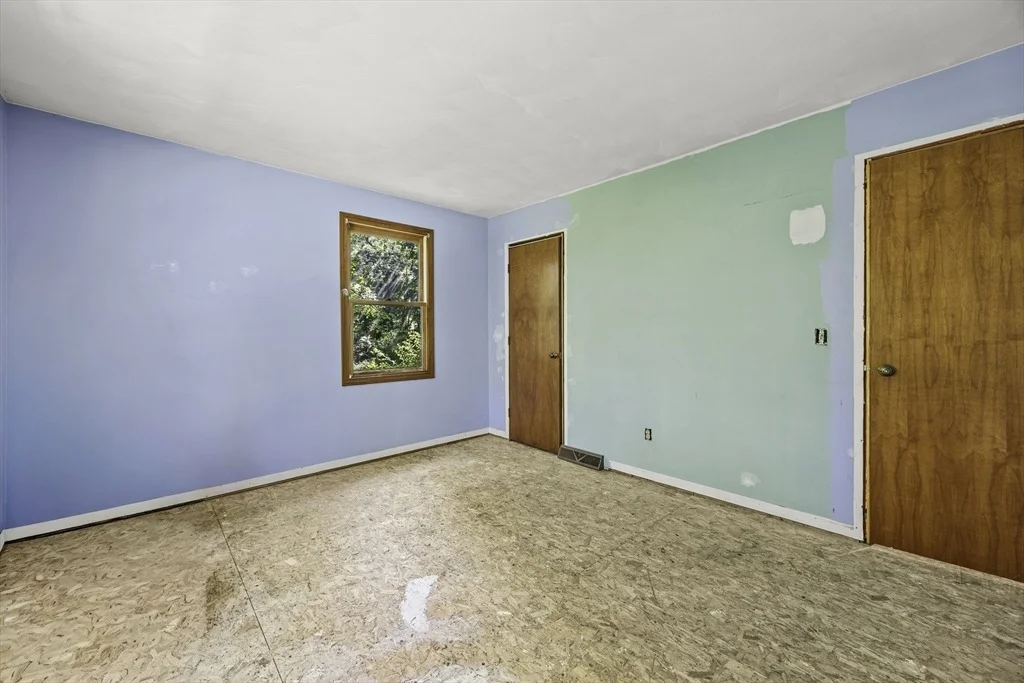 Photo of 800 Town Farm Rd
