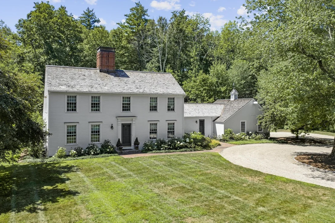 Photo of 1319 Monument Street