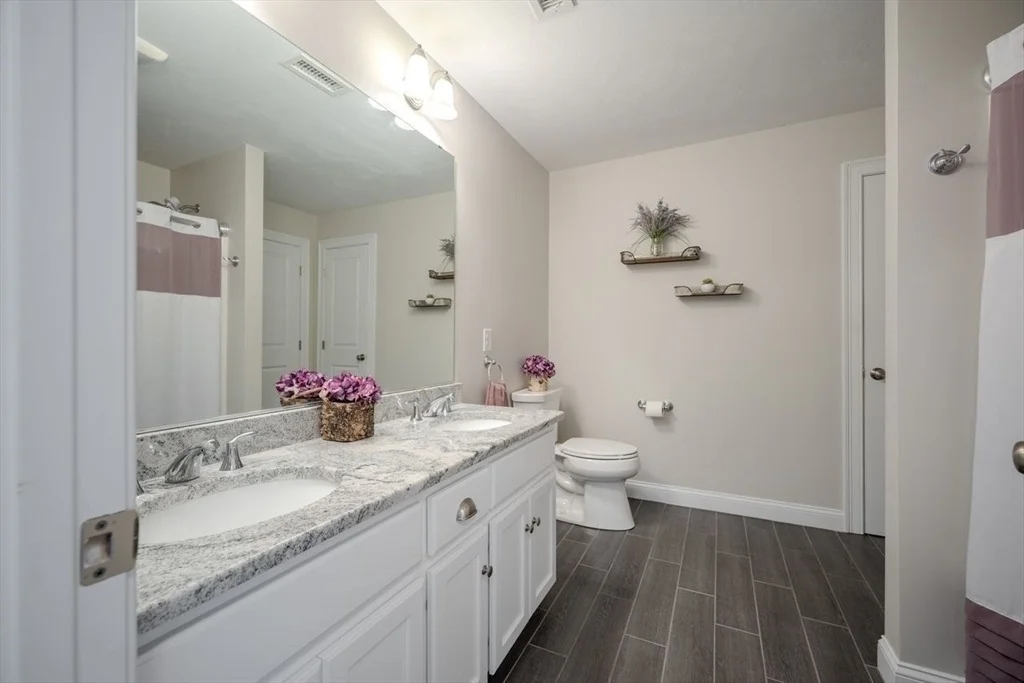 Photo of Unit 81 at 81 Ariel Cir