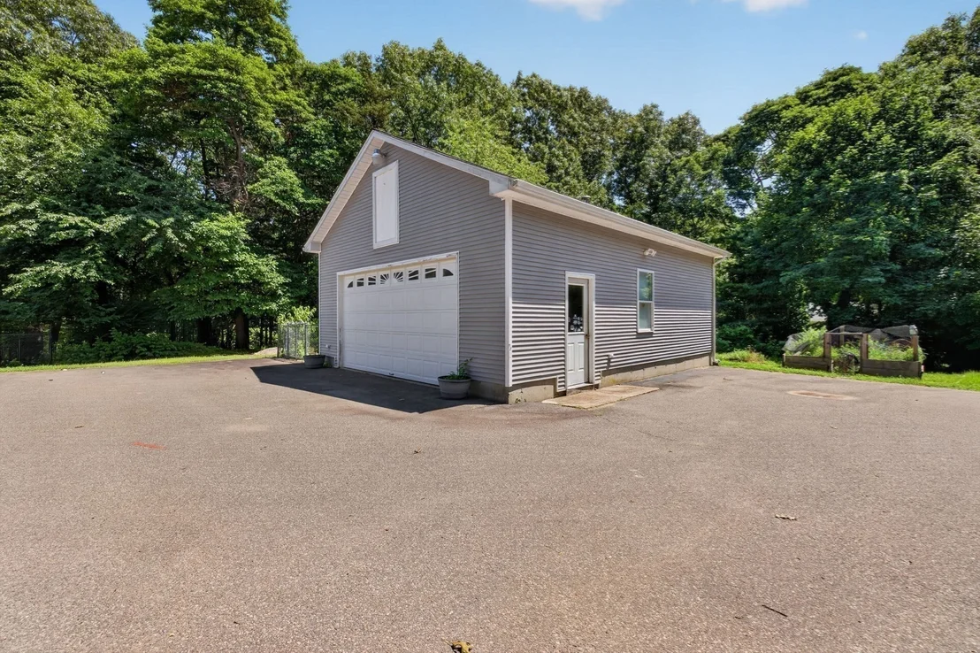 Photo of 9 Broadview Ave