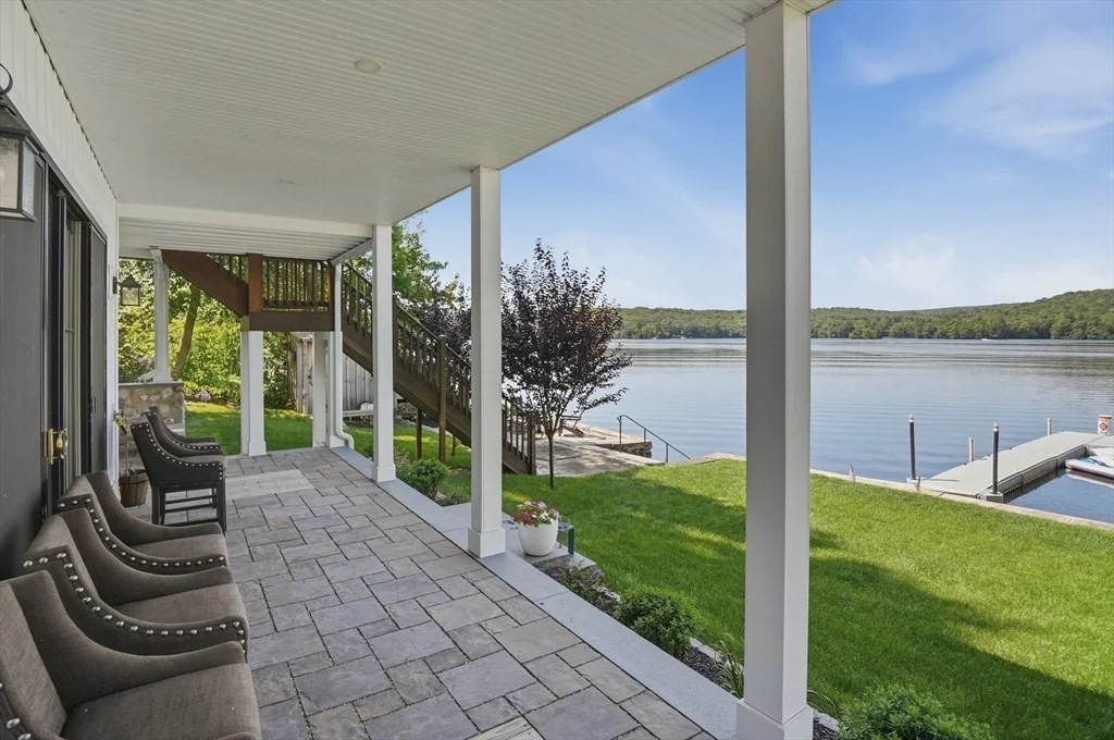 Photo of 182 Manchaug Road