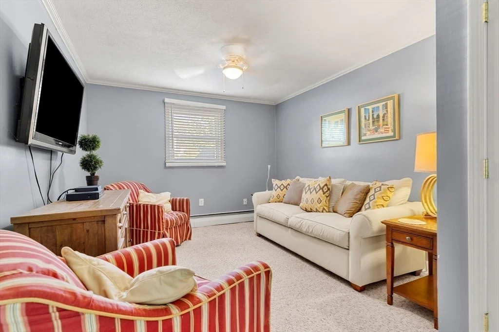 Photo of 7 Parsons Dr.