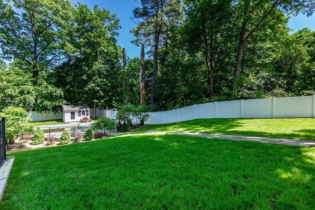 Photo of 74 Rose Hill Way