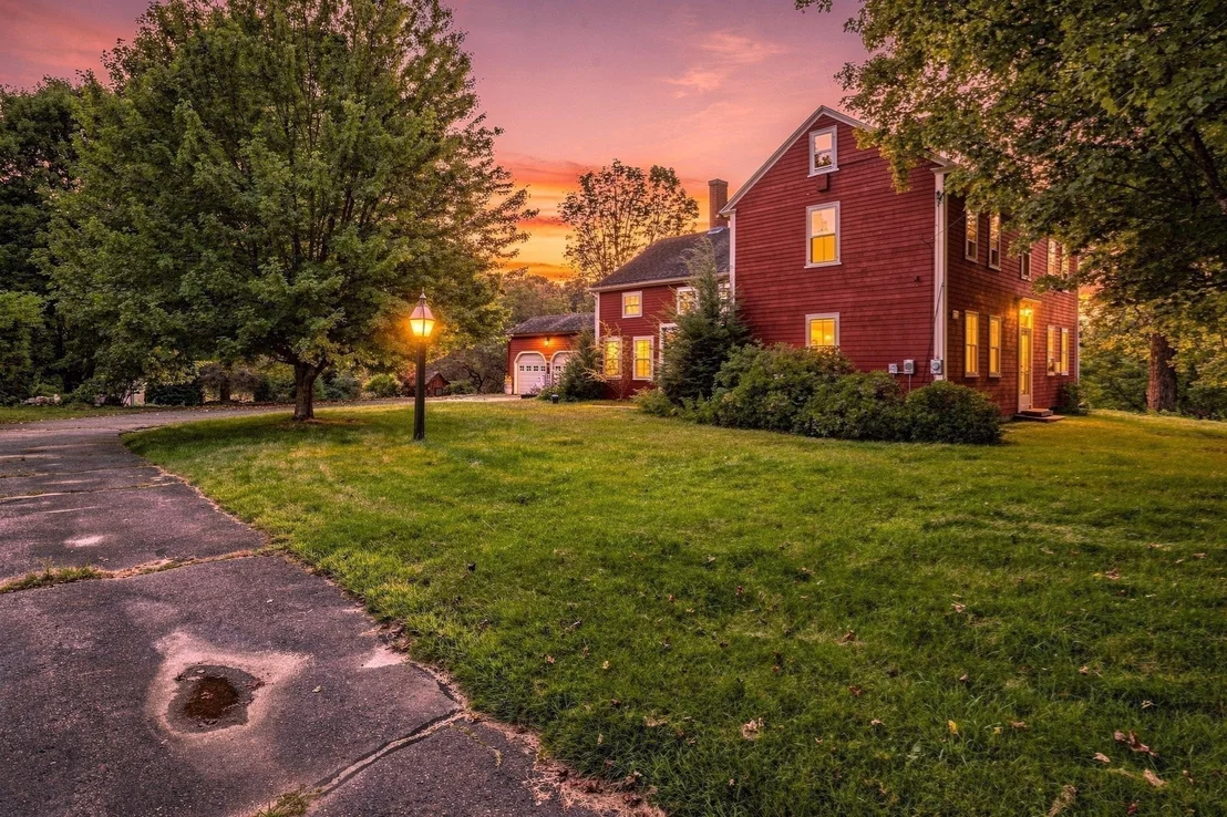 Photo of 180 Glendale Rd