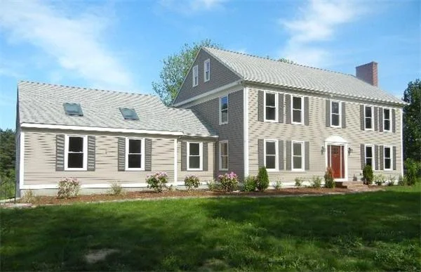 Photo of 409 Hall St