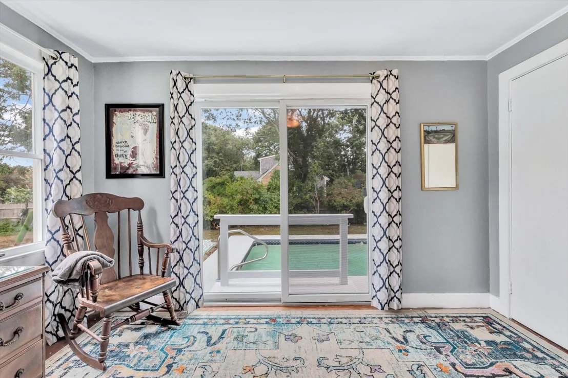 Photo of 7 Queens Bay Ln