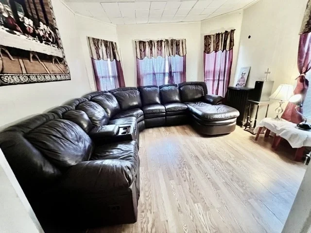 Photo of 116 Midland Street
