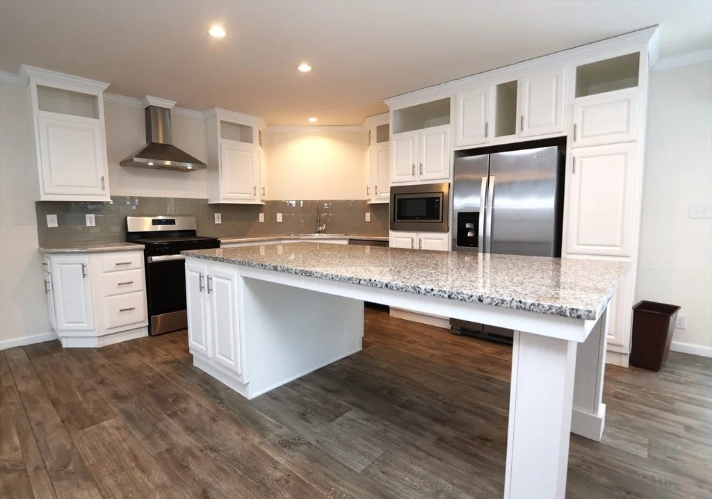 Photo of 609 Canterbury Dr.
