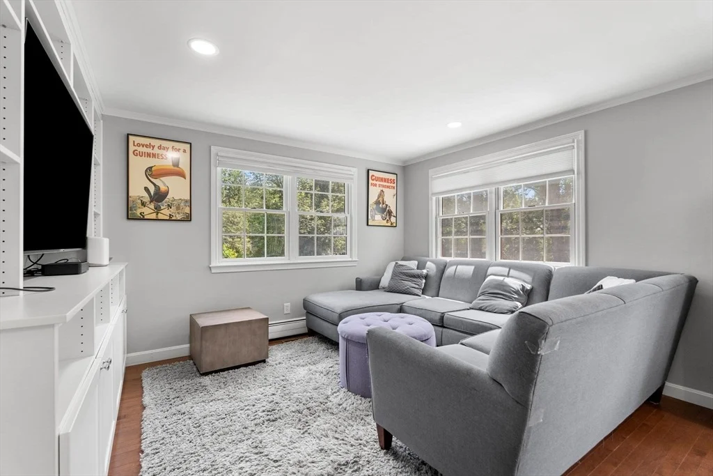 Photo of 13 Conrad Cir