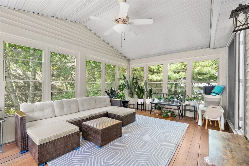 Photo of 25 Dexter Rd