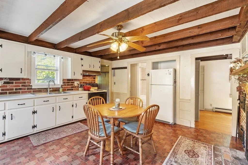 Photo of 31 Pinedale Rd