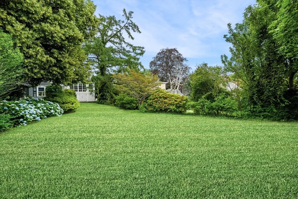 Photo of 114 Elm Street