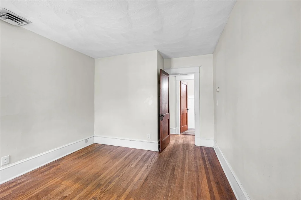 Photo of 32 Marsden St