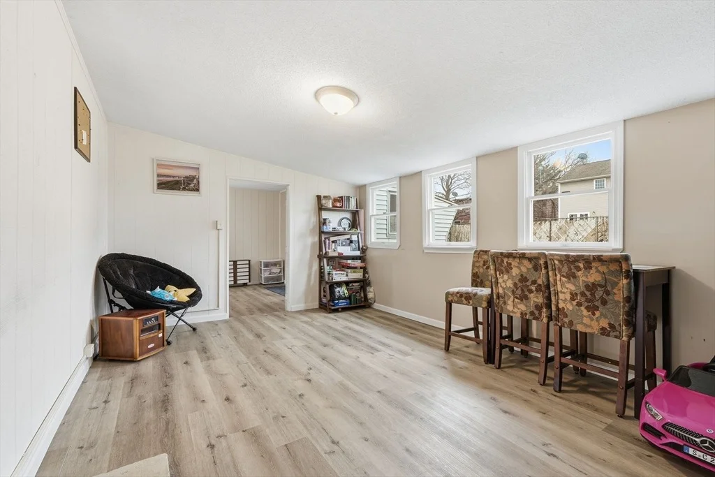 Photo of 30 Jerilis Dr