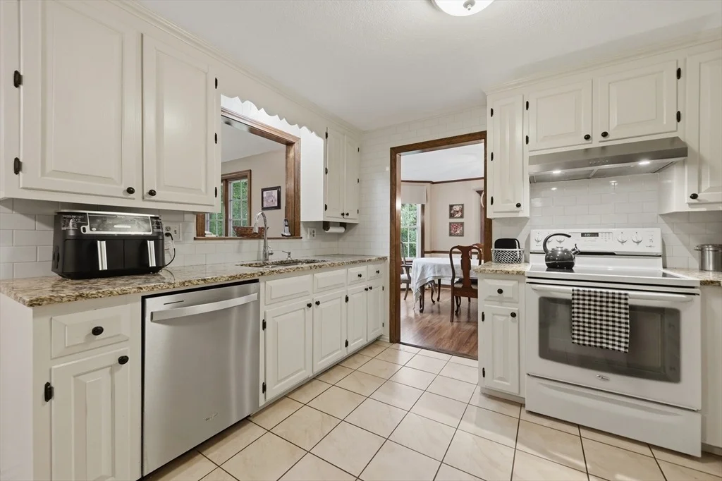 Photo of 2 Esther Drive