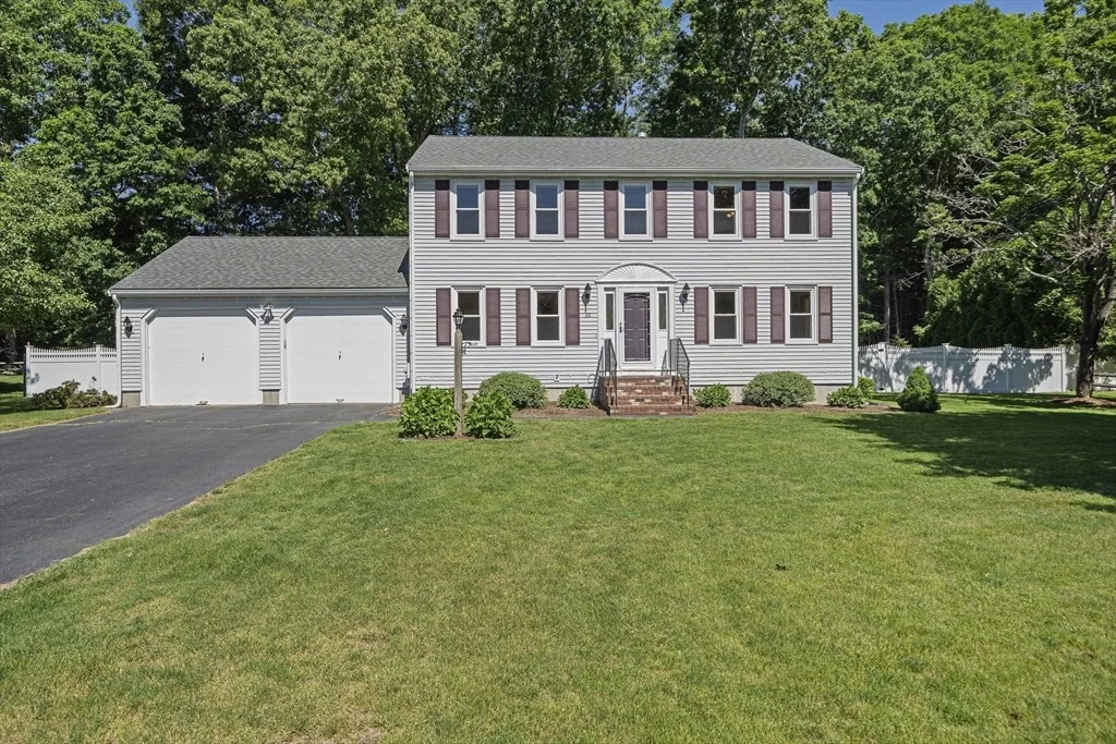 Photo of 30 Fieldcrest Drive