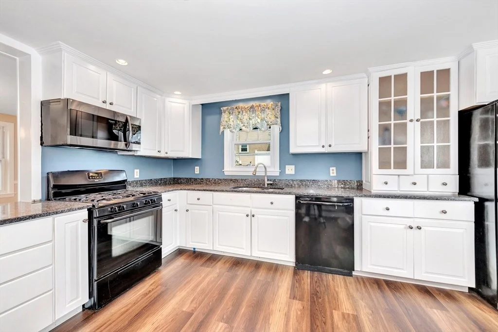 Photo of 44 Douglas Rd