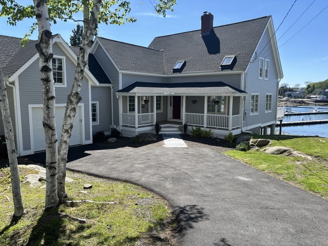 Photo of 263 East Main Street