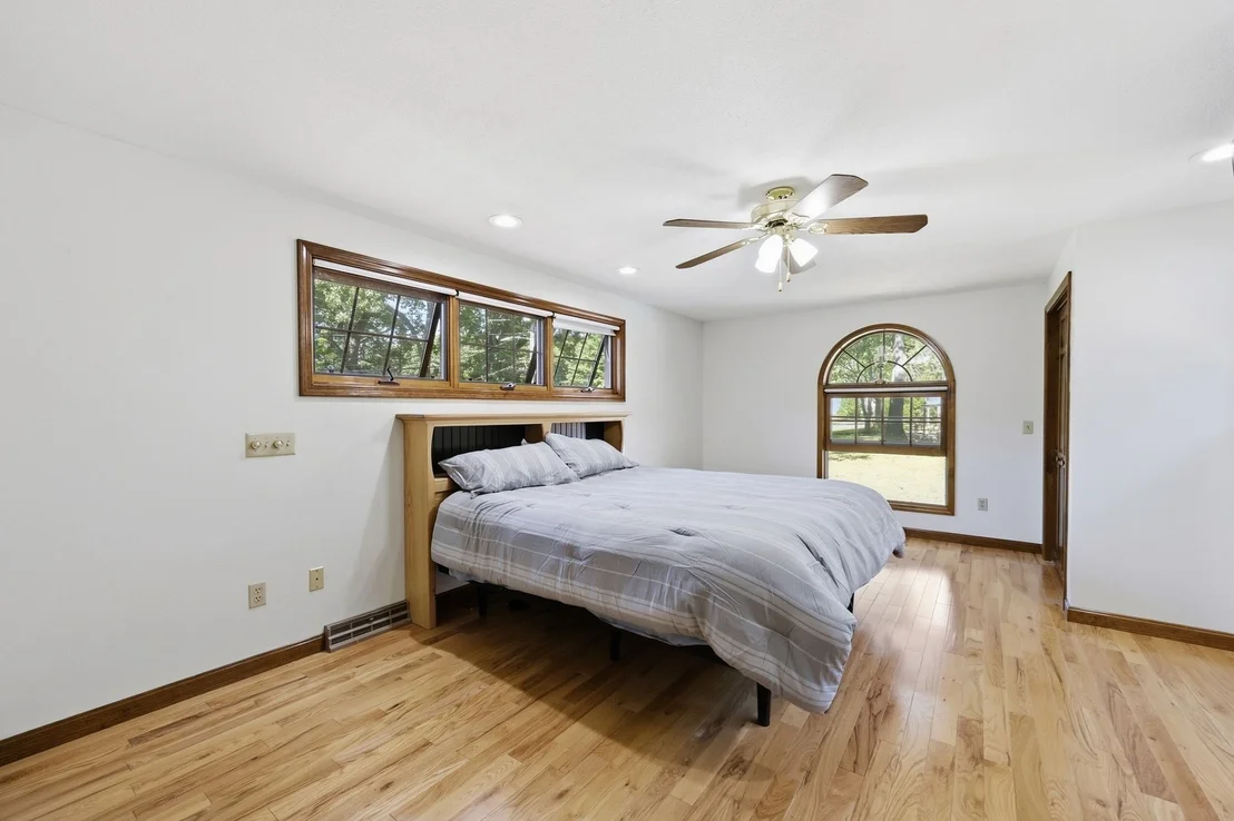 Photo of 227 Telegraph Ave