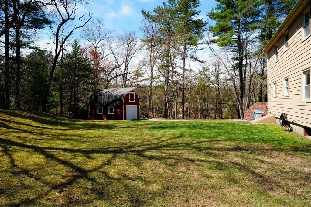 Photo of 167 Karen Cir