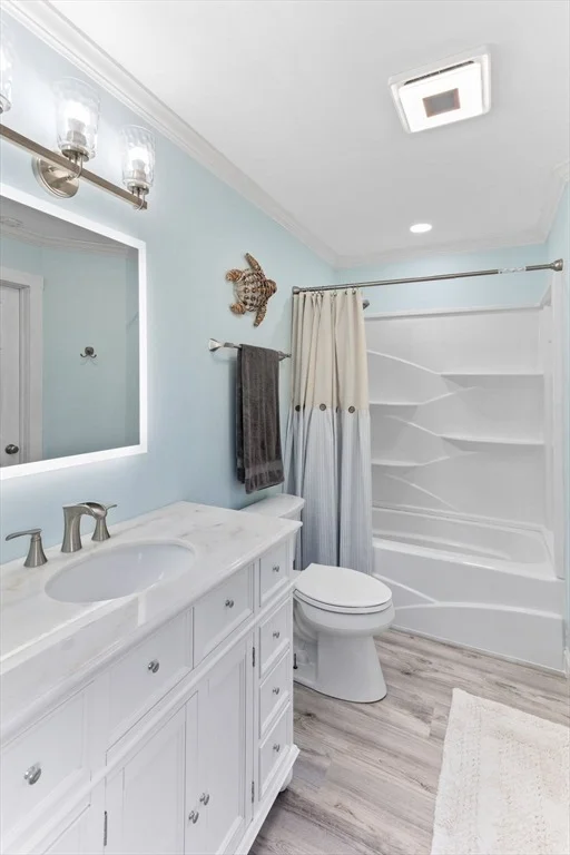 Photo of 27 Harrison Ave