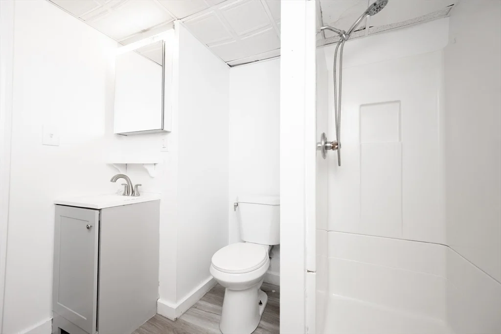 Photo of 297 Compass Cir
