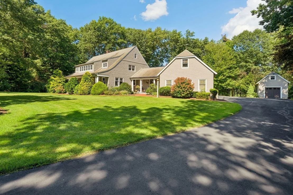Photo of 7 Strawberry Hill Ln
