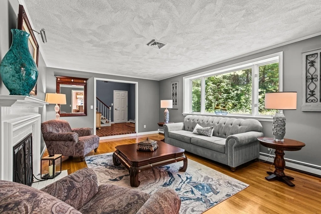 Photo of 34 Batchelder Rd