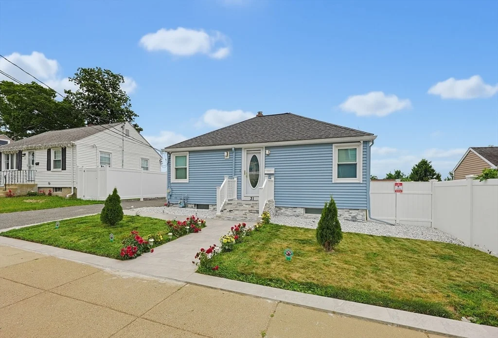 Photo of 31 Hallron St