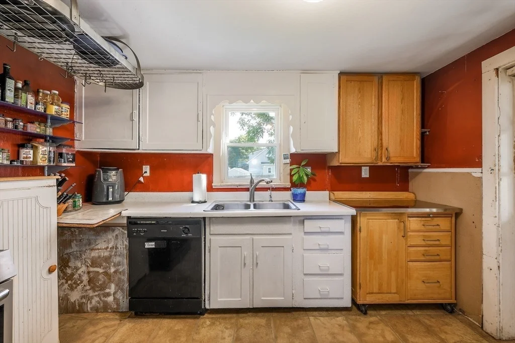 Photo of 38 Fay Rd