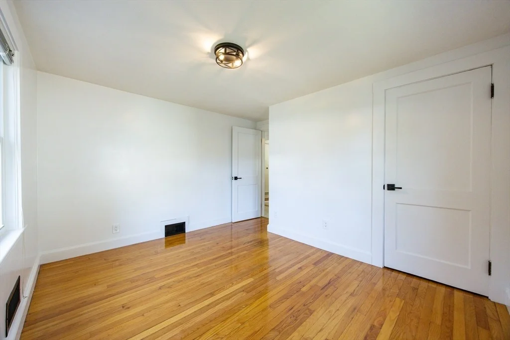 Photo of 123 Conant St