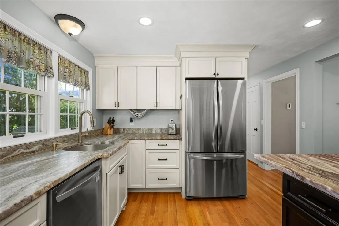 Photo of 4 Robertson Rd