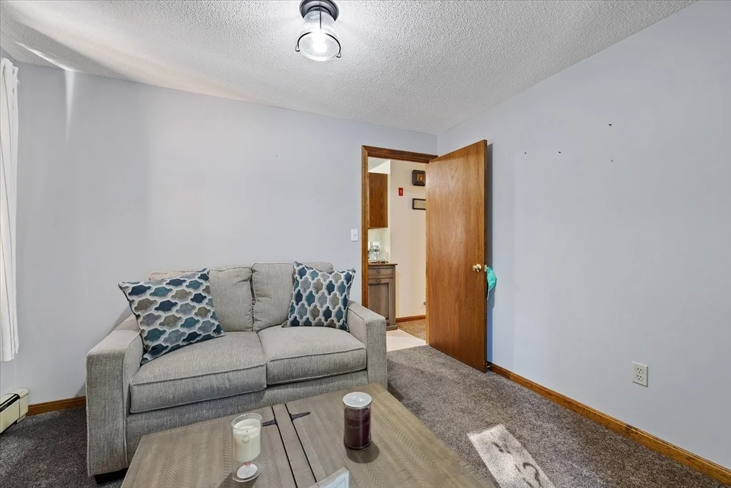 Photo of 365 Mellen Rd