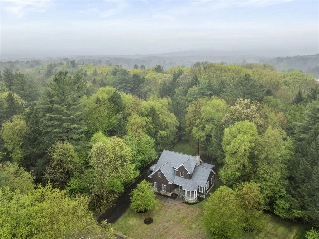 Photo of 44 Carillon Cir