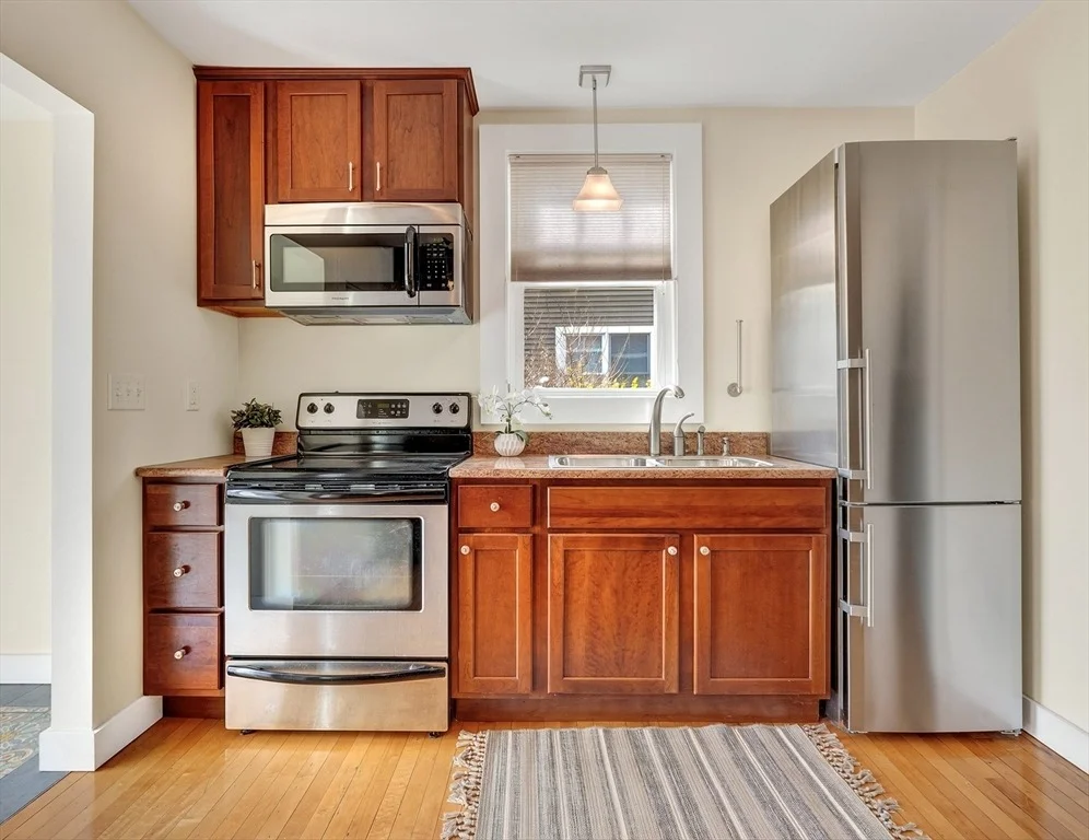 Photo of 15 Boardman Ave